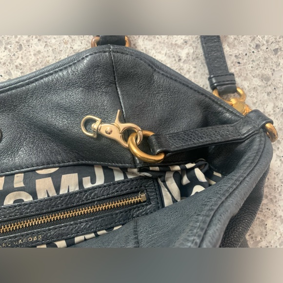 Marc Jacobs black Q Fran hobo shoulder bag - Picture 8 of 16